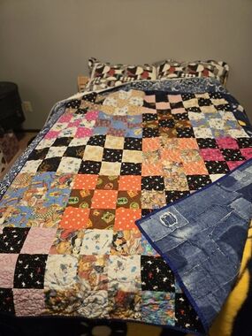 Handmade Multicolor Patchwork Quilt - No Brand Listed